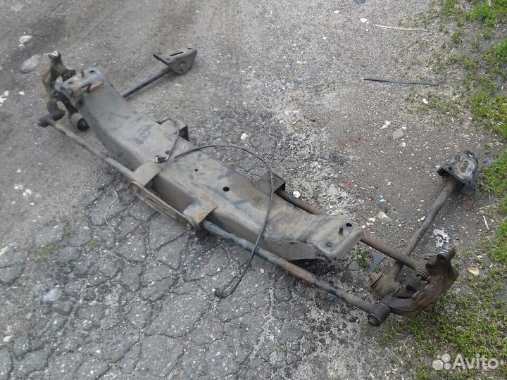 Задняя балка шевроле лачетти. подрамник