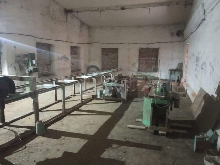 Производство, 2000 м²