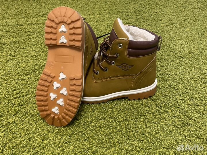 Ботинки новые