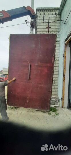 Ворота гаражные металлические бу