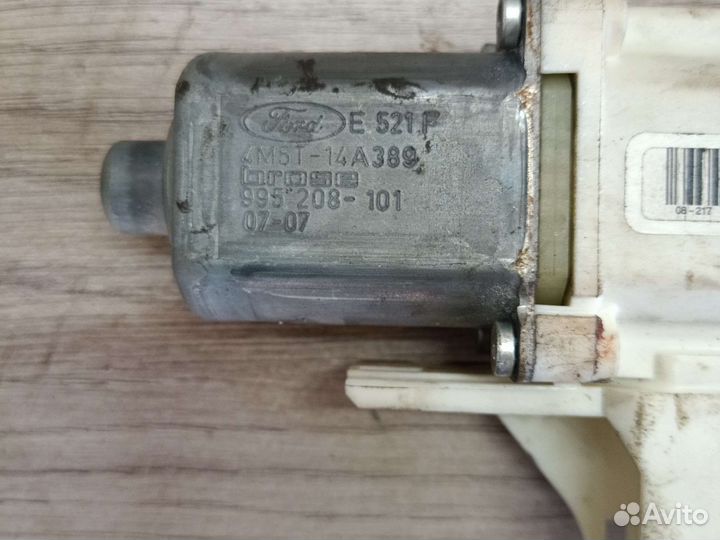 Моторчик стеклоподъёмника левый ford focus 2 купе