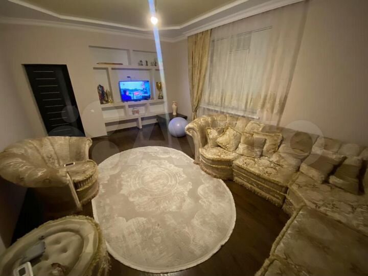 3-к. квартира, 110 м², 4/6 эт.