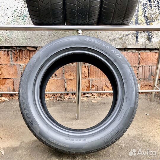 Pirelli Winter Sottozero 3 225/55 R17