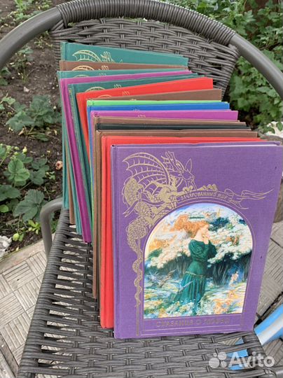 Книги зачарованный мир