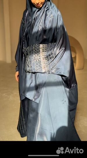 Абая тройка