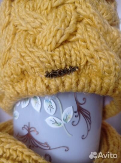 Комплект шапка и шарф женские