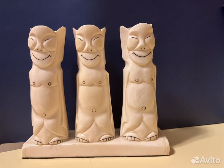 Карандашница из кости