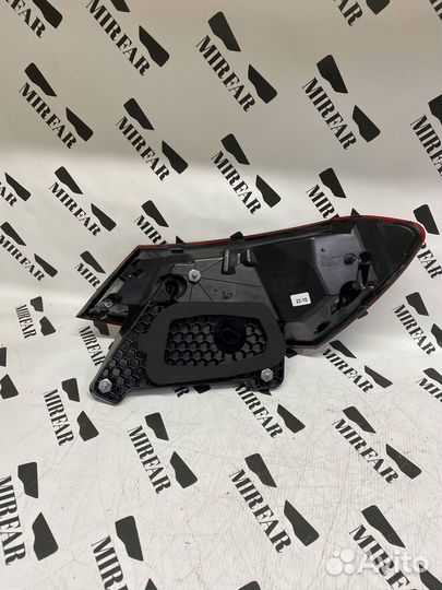 Задний левый внешний фонарь Mercedes-Benz E w213