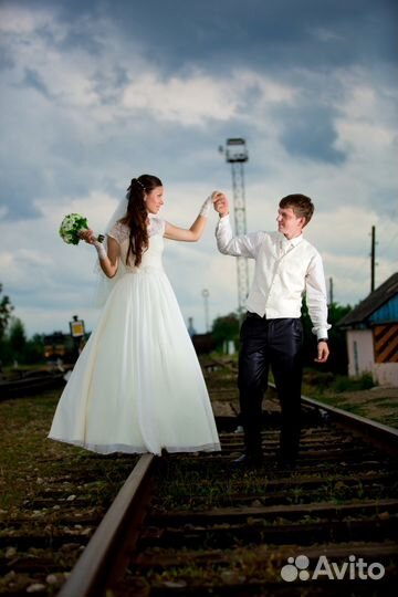 Свадебное платье