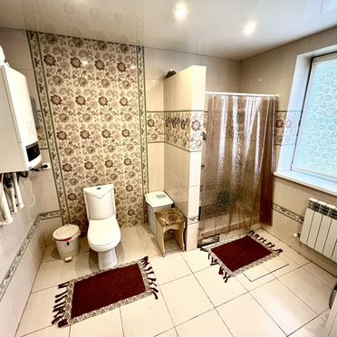 Дом 145 м² на участке 6,5 сот.