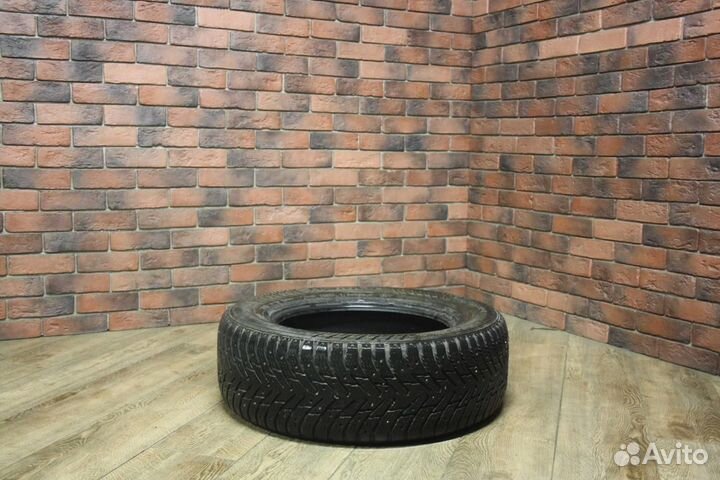 Nokian Tyres Hakkapeliitta 8 265/70 R17