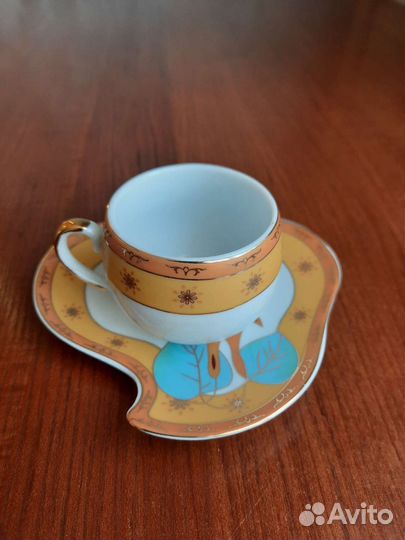 Фарфоровый кофейный сервиз arti-M