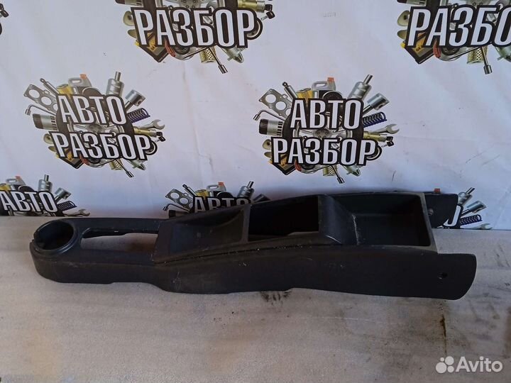 Консоль кпп тоннель на Chevrolet Aveo T250