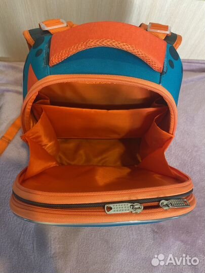 Школьный рюкзак