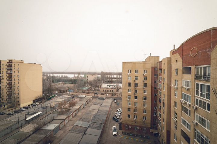 2-к. квартира, 78 м², 9/9 эт.