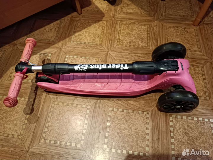 Самокат детский для девочки бу
