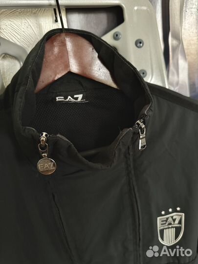 Ветровка EA7 ориганал М