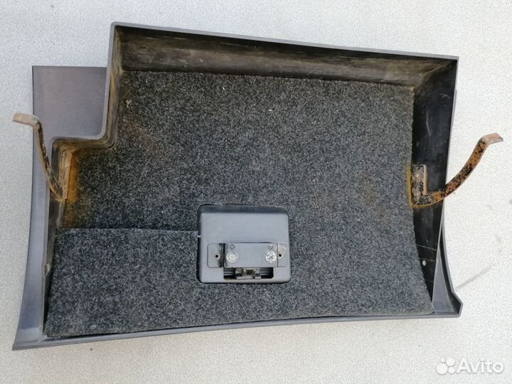 Дверца бардачка Fiat Punto 1 176 1993-1999