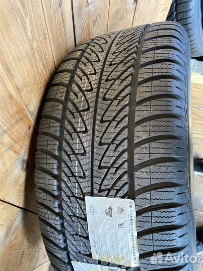 Оригинальные колёса Audi Q7 4M R20