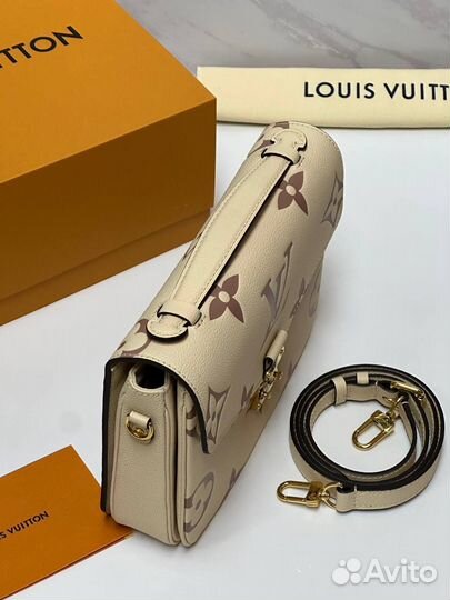 Сумка Louis Vuitton Pochette Metis