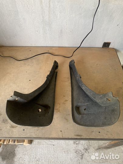 Брызговики range rover 2008 передние