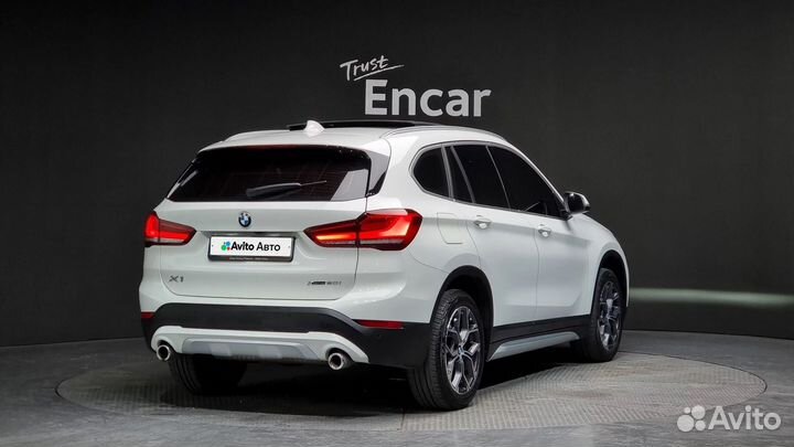 BMW X1 2.0 AMT, 2021, 33 300 км