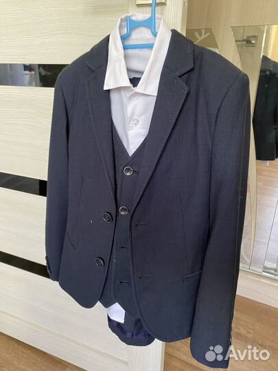 Продам школьную форму