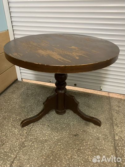 Журнальный столик. Массив