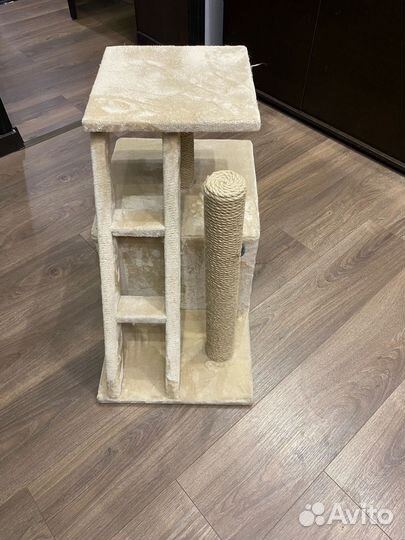 Домик для кошки с когтеточкой