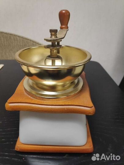 Кофемолка ручная