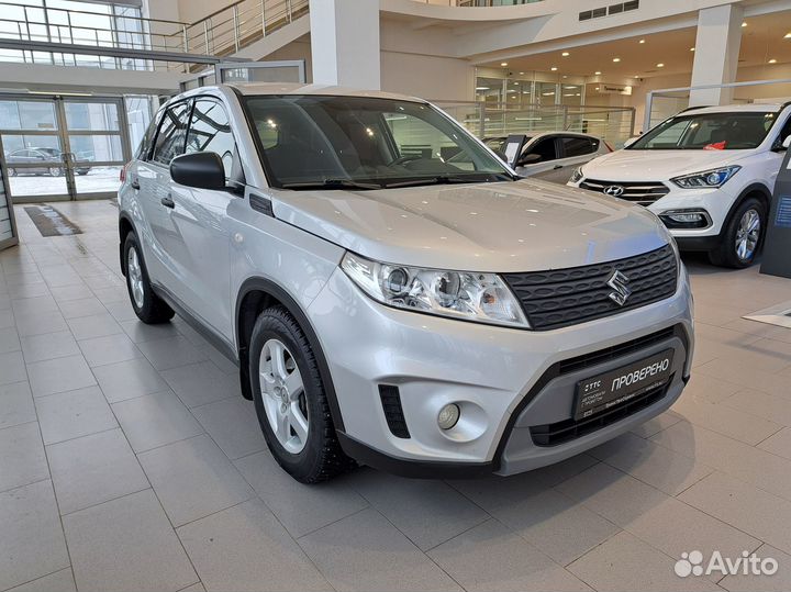 Suzuki Vitara 1.6 AT, 2015, 234 784 км