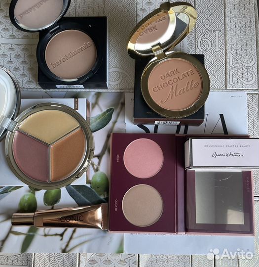 Бронзер, румяна, хайлайтер