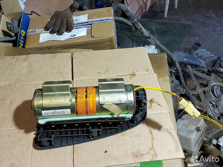 Подушка безопасности AirBag пассажира Mazda 626 GF