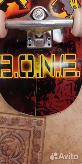 Роликовые коньки