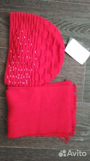 Комплект шапка с шарфом