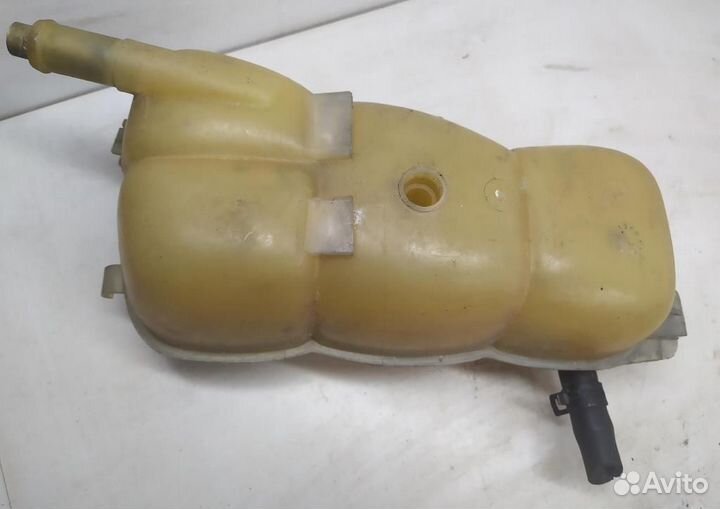 Бачок расширительный Opel Omega