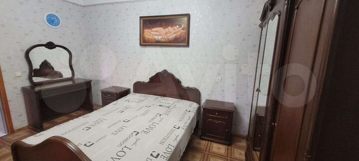 2-к. квартира, 56 м², 2/3 эт.