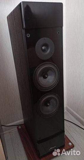 Активные Напольные акустические колонки attitude