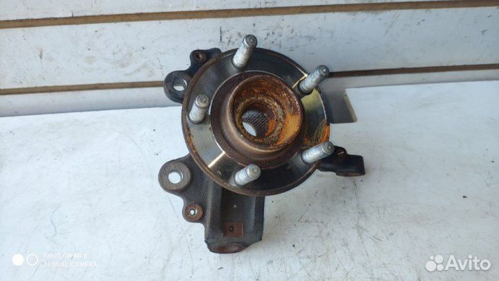 Кулак со ступицей передний левый Volvo S40 MS