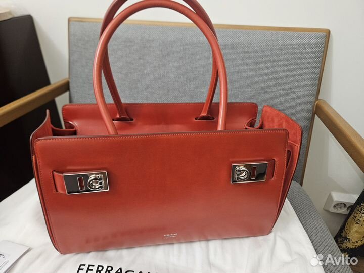 Ferragamo сумка оригинал новая