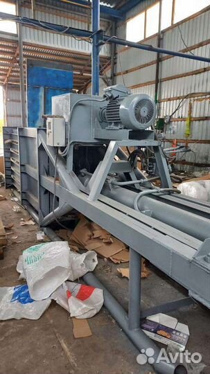 Пресс горизонтальный для вторсырья б\у