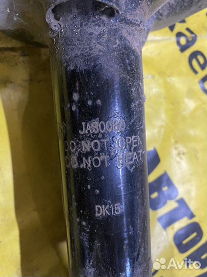 Задняя левая стойка Nissan X-Trail T30