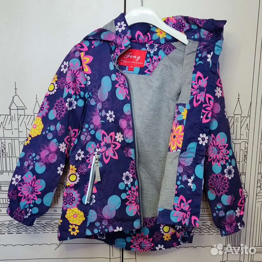 Ветровка для девочки