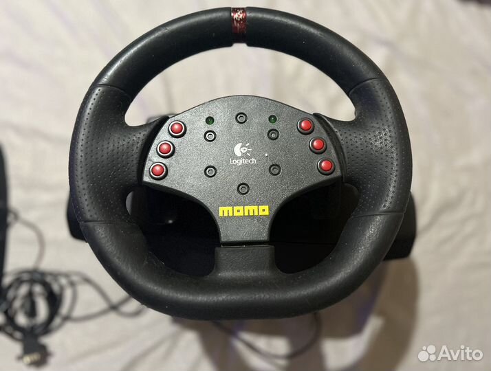 Руль logitech momo racing