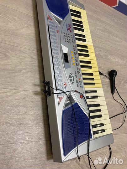 Синтезатор мк2054