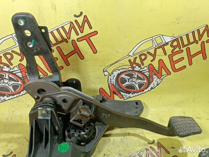 Блок педалей Chevrolet Cruze седан 1.6 2012