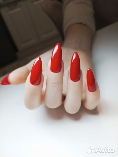 Маникюр на дому