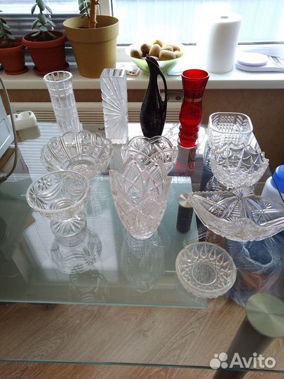 Хрусталь, вазы,пепельница салатницы