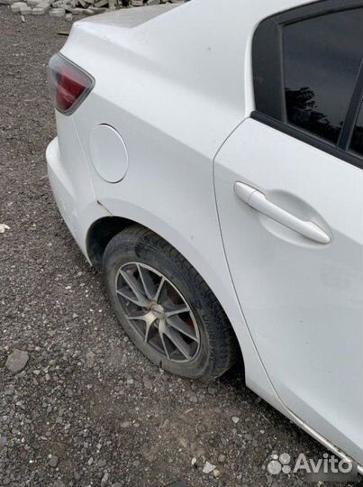 Крыло заднее правое Mazda 3 BL