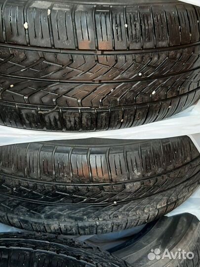 Yokohama A200 225/60 R17